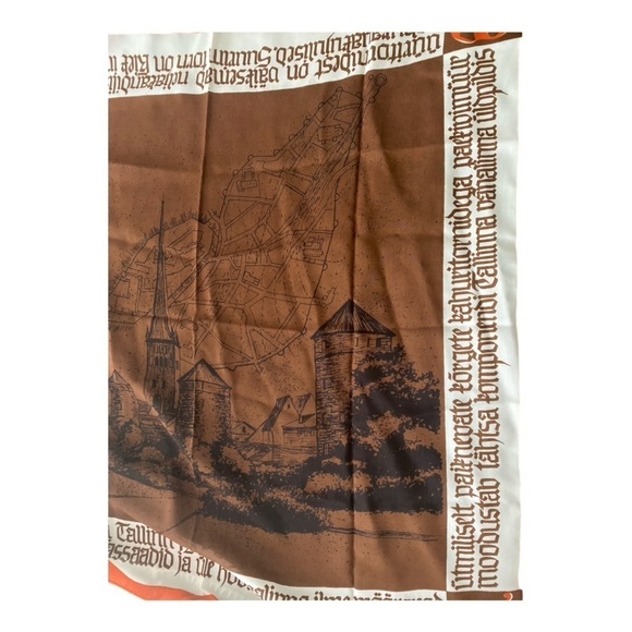 Vintage scarf from Estonia, square, city scene with writing in Estonian. - Picture 4 of 4